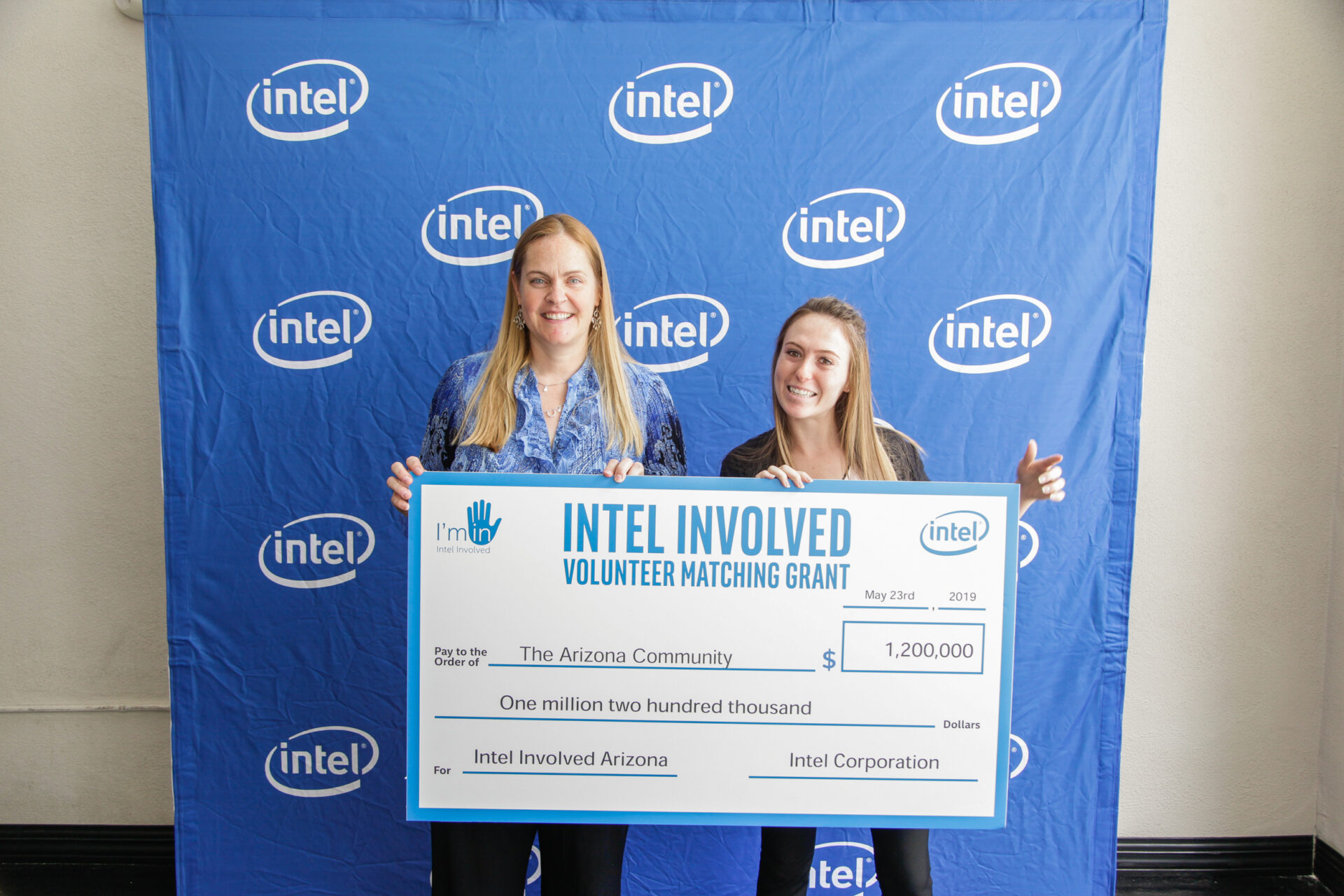 Hartke lauds Intel employees' volunteer ‘investment’ Wrangler News