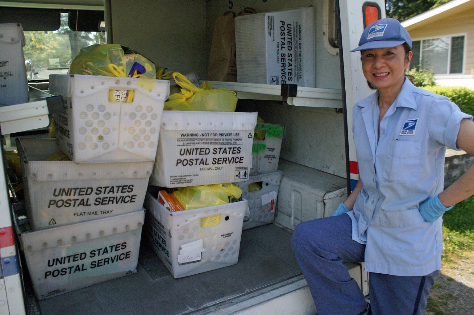 United Food Bank/National Association of Letter Carriers Food Drive set